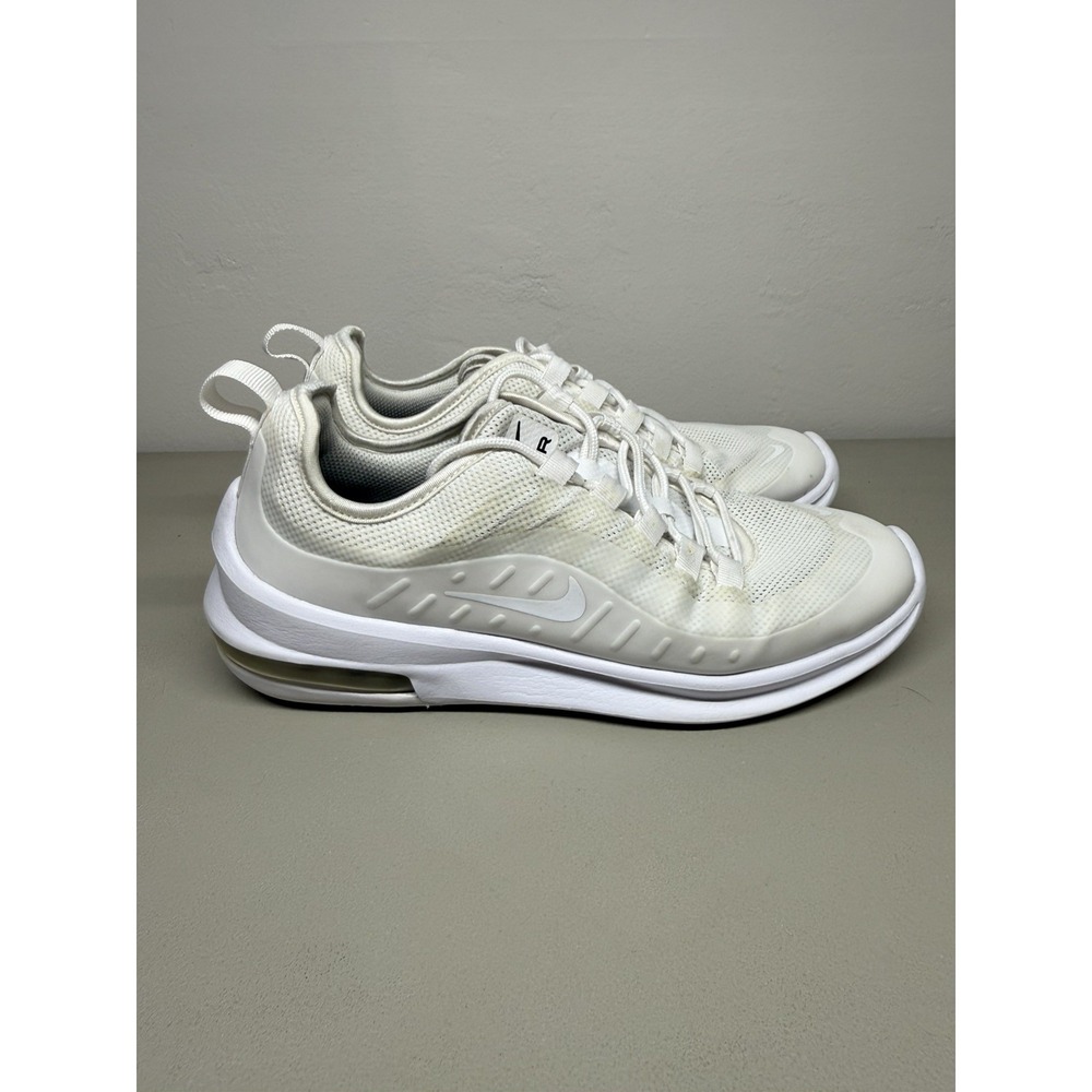 Nike Air Max Axis Womens Size 8 Triple White Athletic Running Shoes Sneakers
